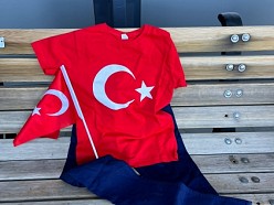 Sivas Lütfi Abay İÖO öğrencilerine Cumhuriyet Bayramı kutlama hediyeleri gönderildi.