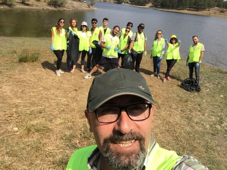 Güdül-Sorgun Göleti'nde çevre temizliği, çöp temizleme projesi yapıldı